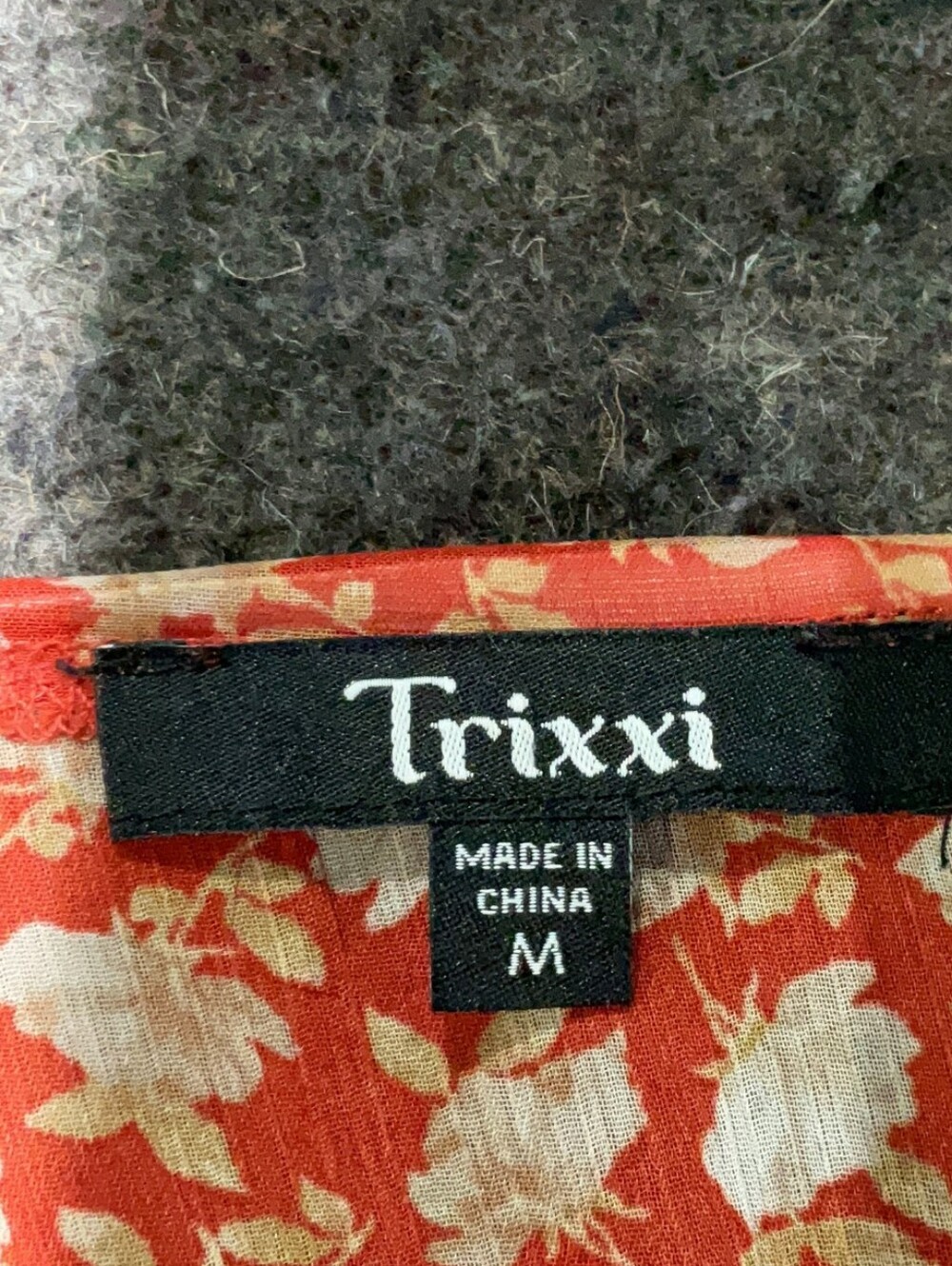 Trixxi romper Medium - Picture 3 of 4